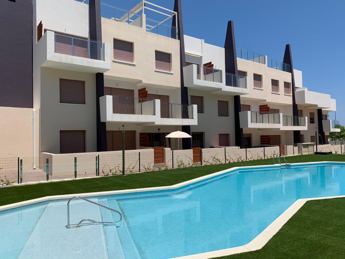 Apartment Bianca 106, Ground Floor 250m From Mil Palmeras