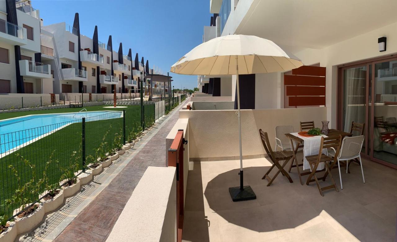 Apartment Bianca 106, Ground Floor 250m From Mil Palmeras Torre de la Horadada